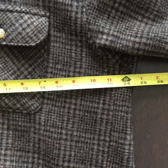 Woolrich jacket - Picture 6 of 7